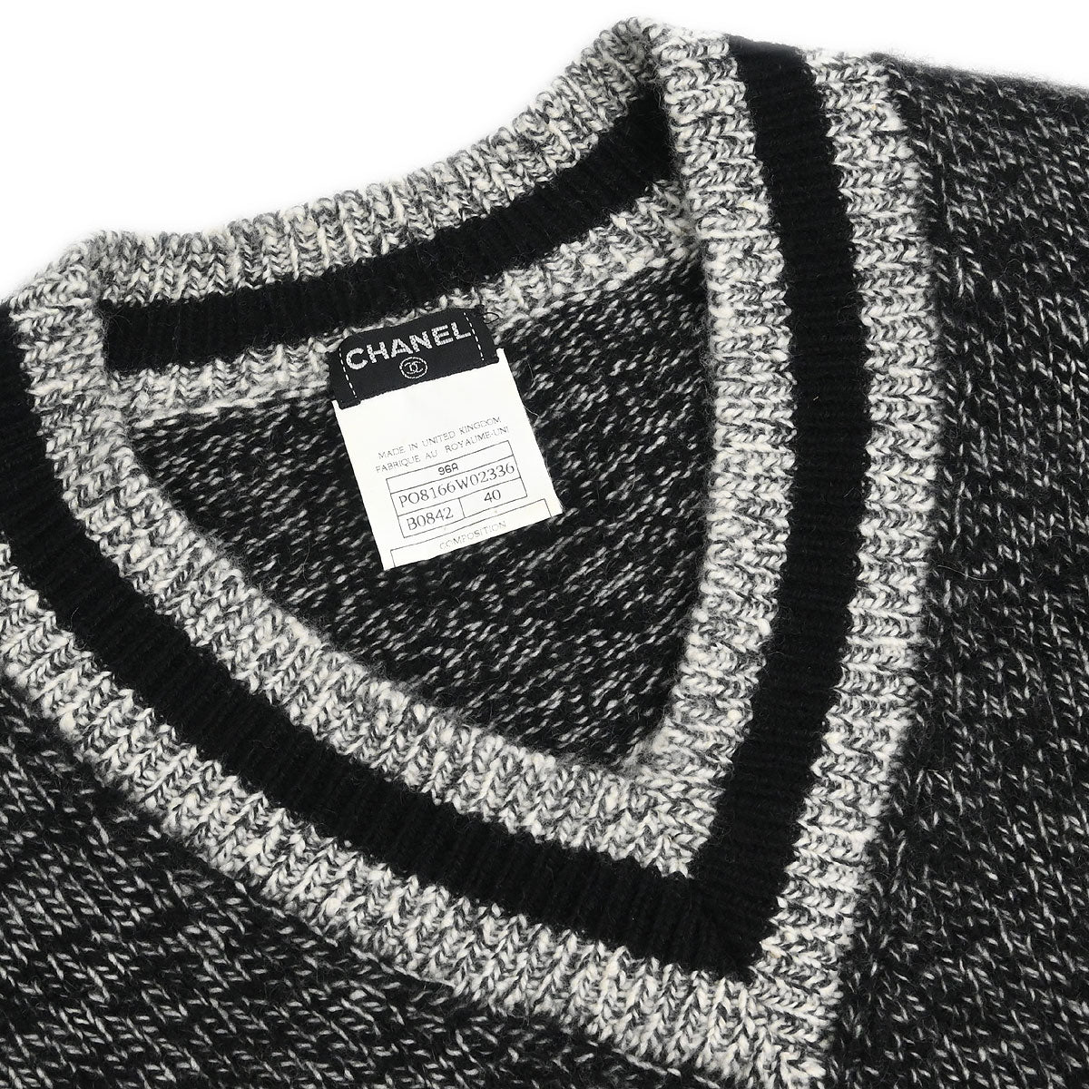 Chanel 1996 Sweater Knit Top Gray #40 - Image 3