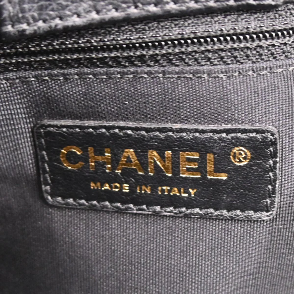 Chanel 2012 Black Calfskin Cerf Executive Tote Bag - Image 8