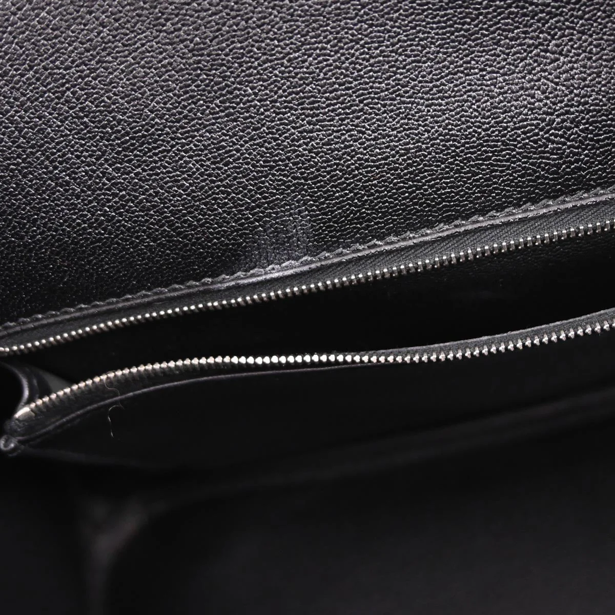 Hermes * Black Ostrich Birkin 35 Handbag - Image 8
