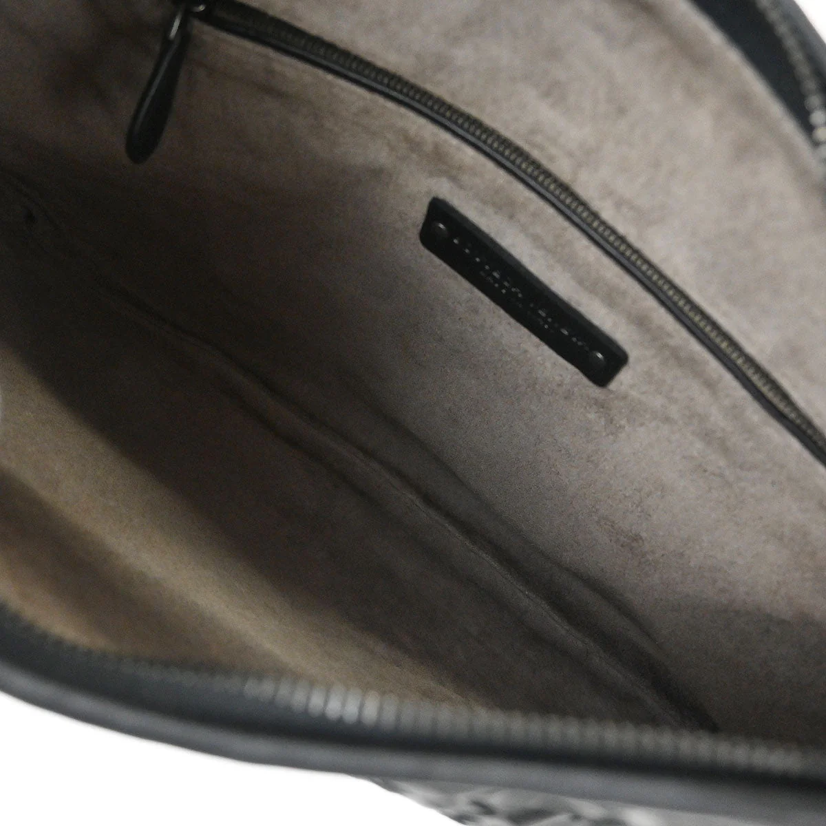 Bottega Veneta Black Lambskin Intrecciato Hobo Handbag - Image 8