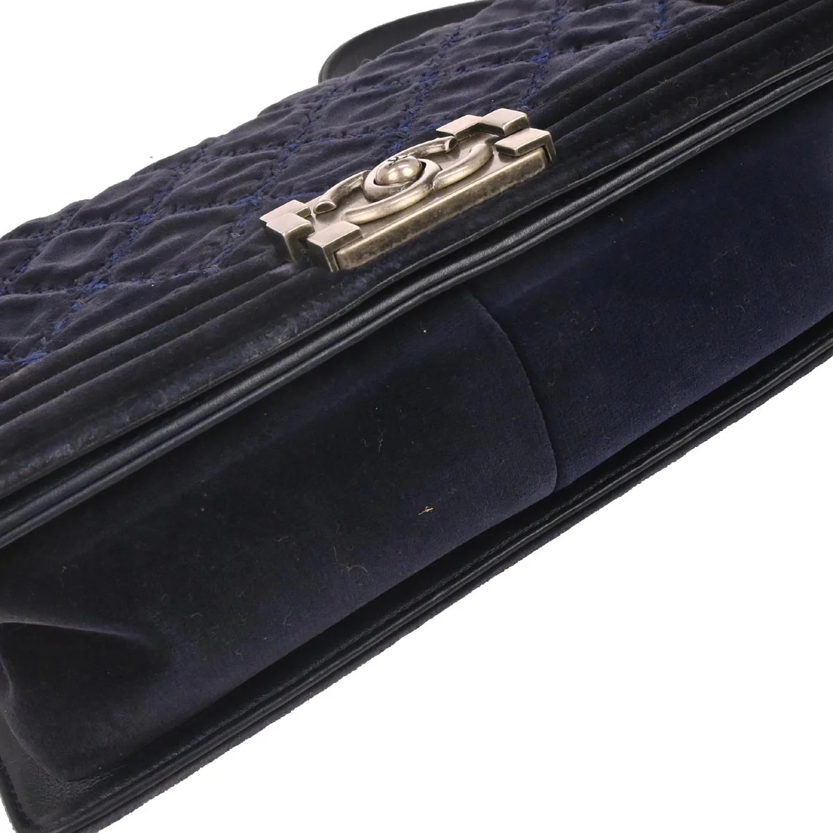 Boy Chanel 2014 Navy Velvet Medium Chain Shoulder Bag - Image 6