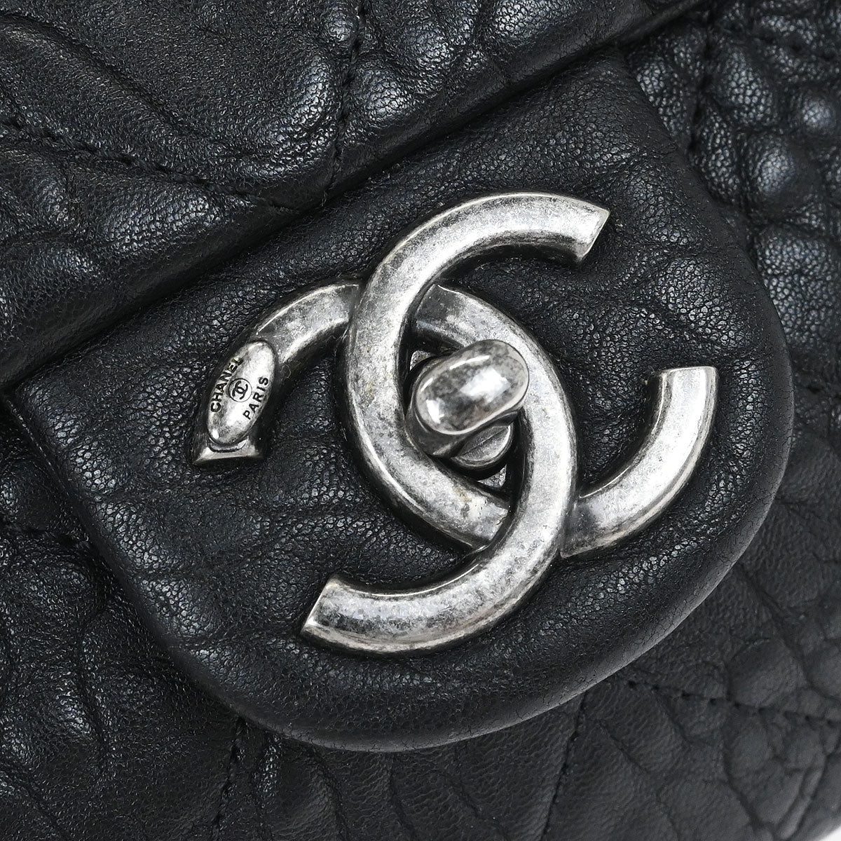 Chanel 2015-2016 Black Calfskin Shoulder Bag - Image 4
