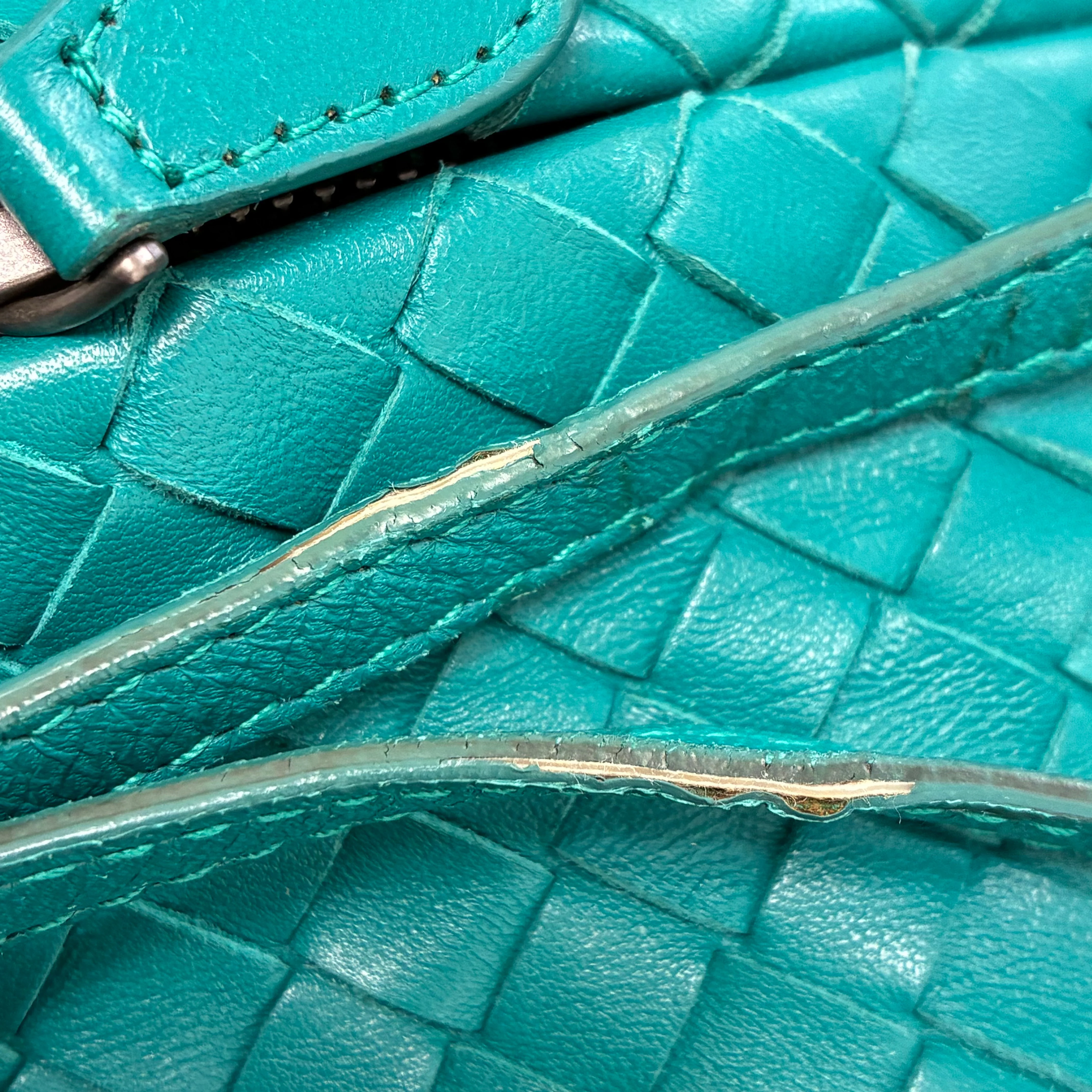 Bottega Veneta Green Intrecciato Shoulder Bag - Image 12