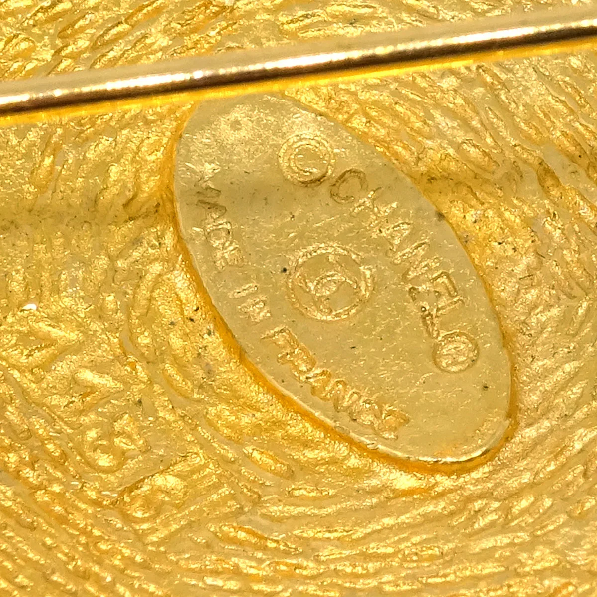 Chanel Gold Medallion Brooch Pin 1136 - Image 4