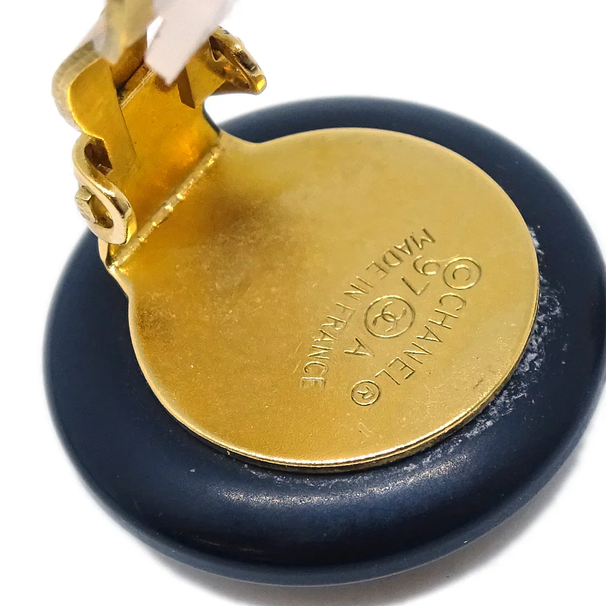 Chanel Black Button Earrings Clip-On 97A - Image 4