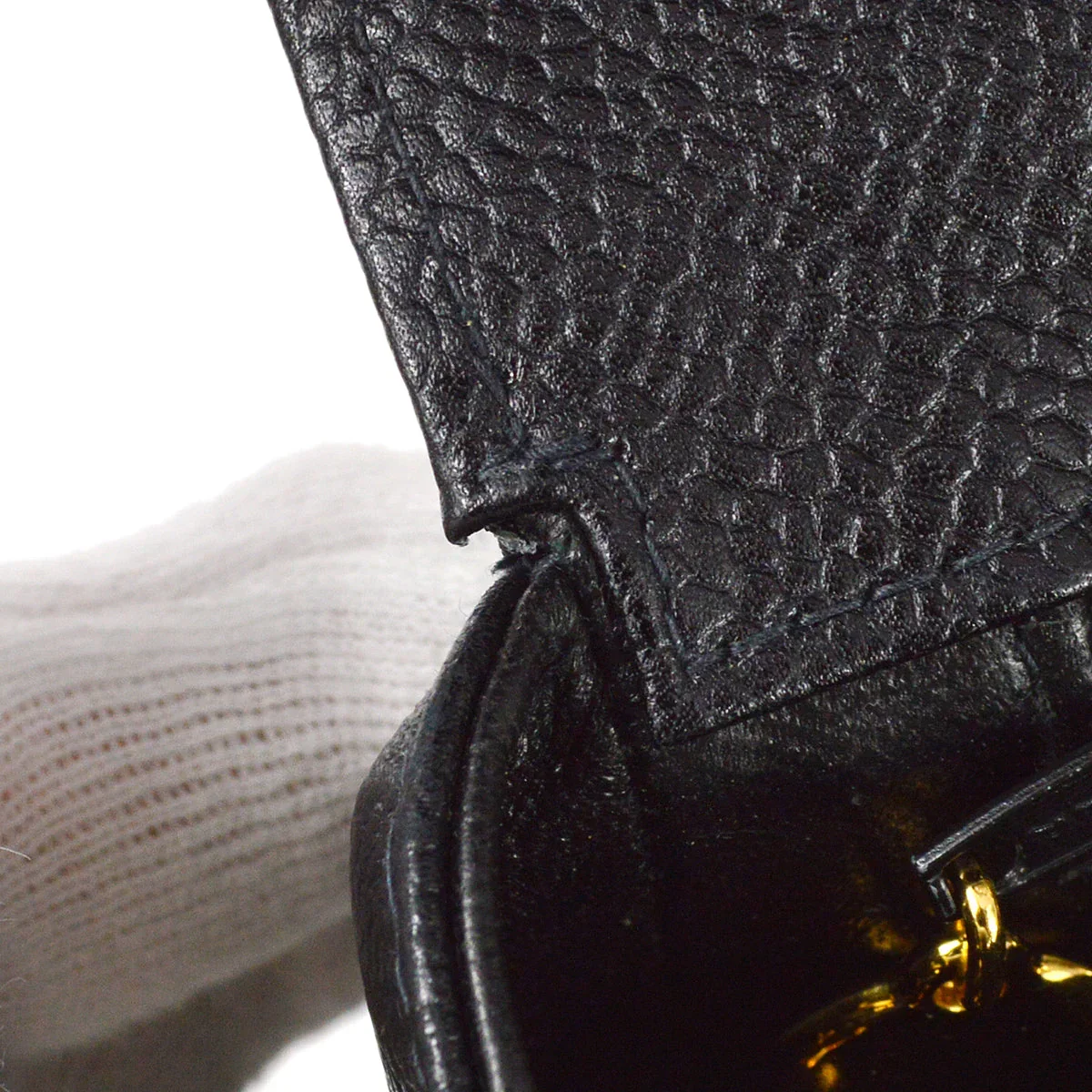 Chanel 1997-1999 Black Caviar Medium Tall Diana Shoulder Bag - Image 8