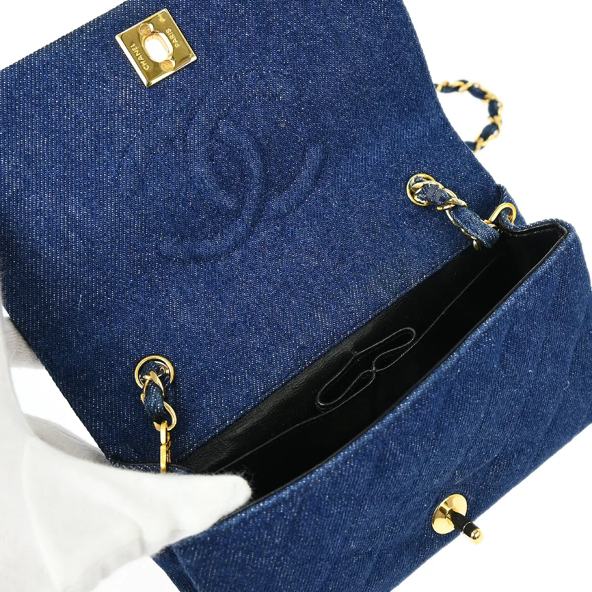 Chanel 1989-1991 Blue Denim Turnlock Mini Full Flap Shoulder Bag - Image 7