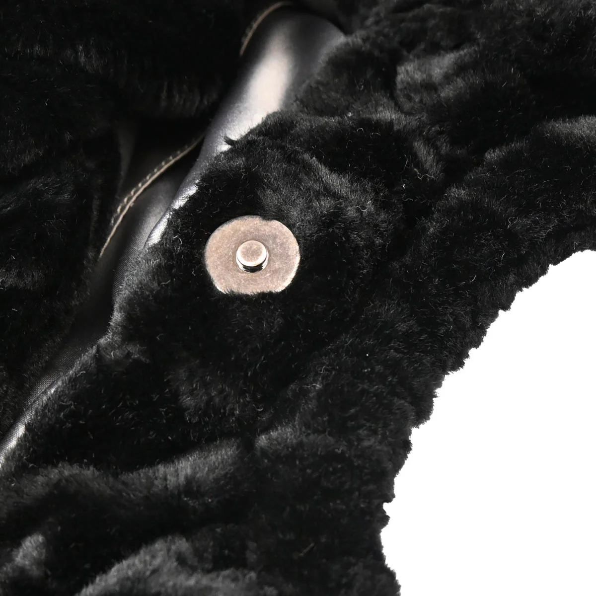 Chanel 2010-2011 Faux Fur Hobo Tote Bag - Image 7
