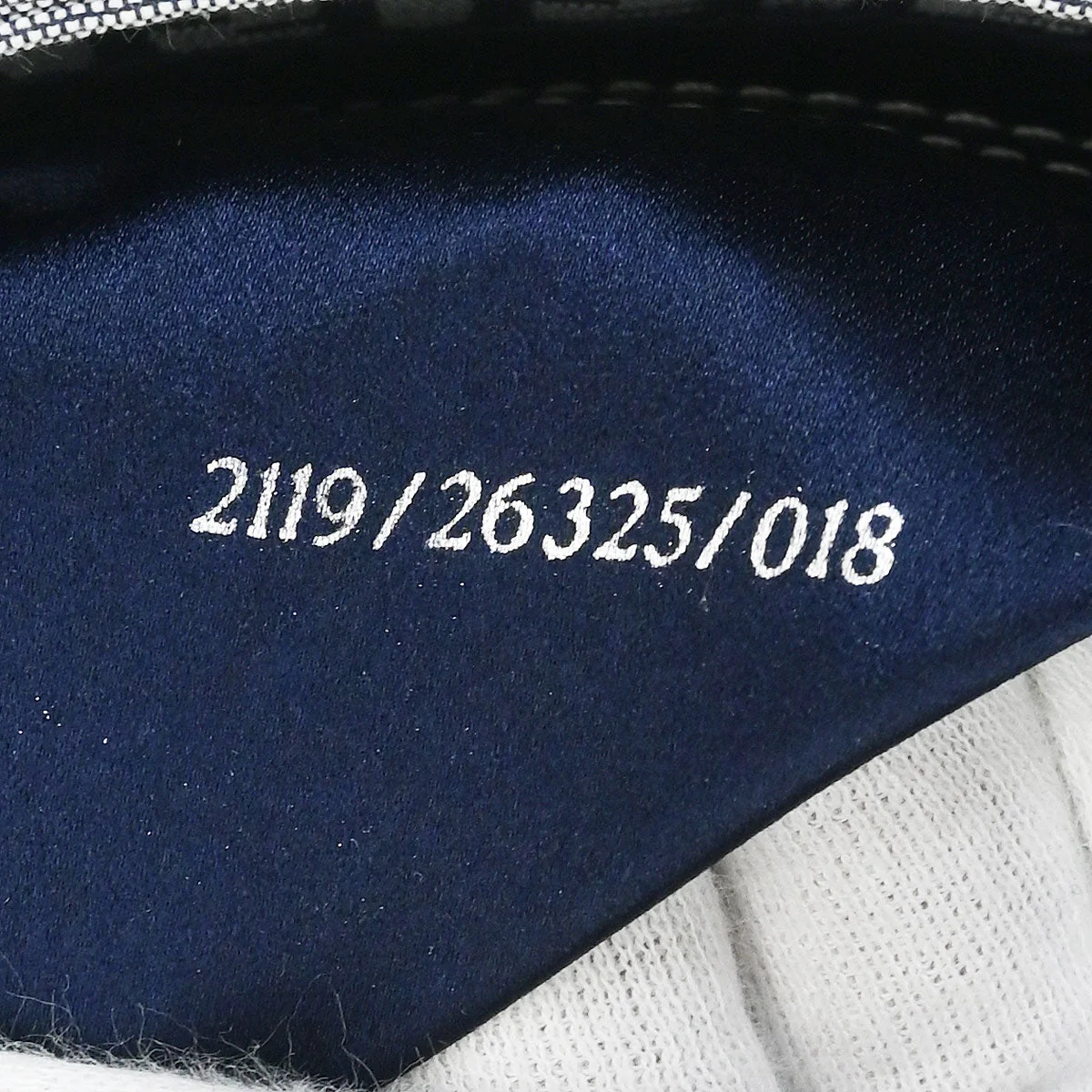 Fendi Navy Gray Zucchino Mamma Baguette Handbag - Image 11