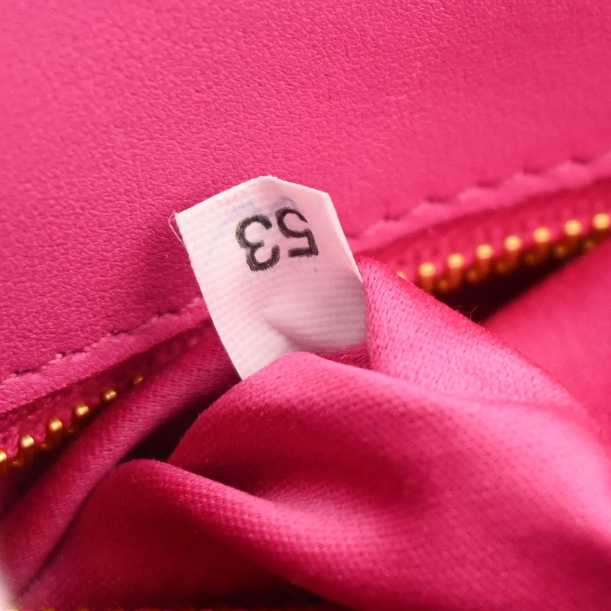 Miu Miu Pink Lambskin Matelasse Shoulder Bag - Image 10