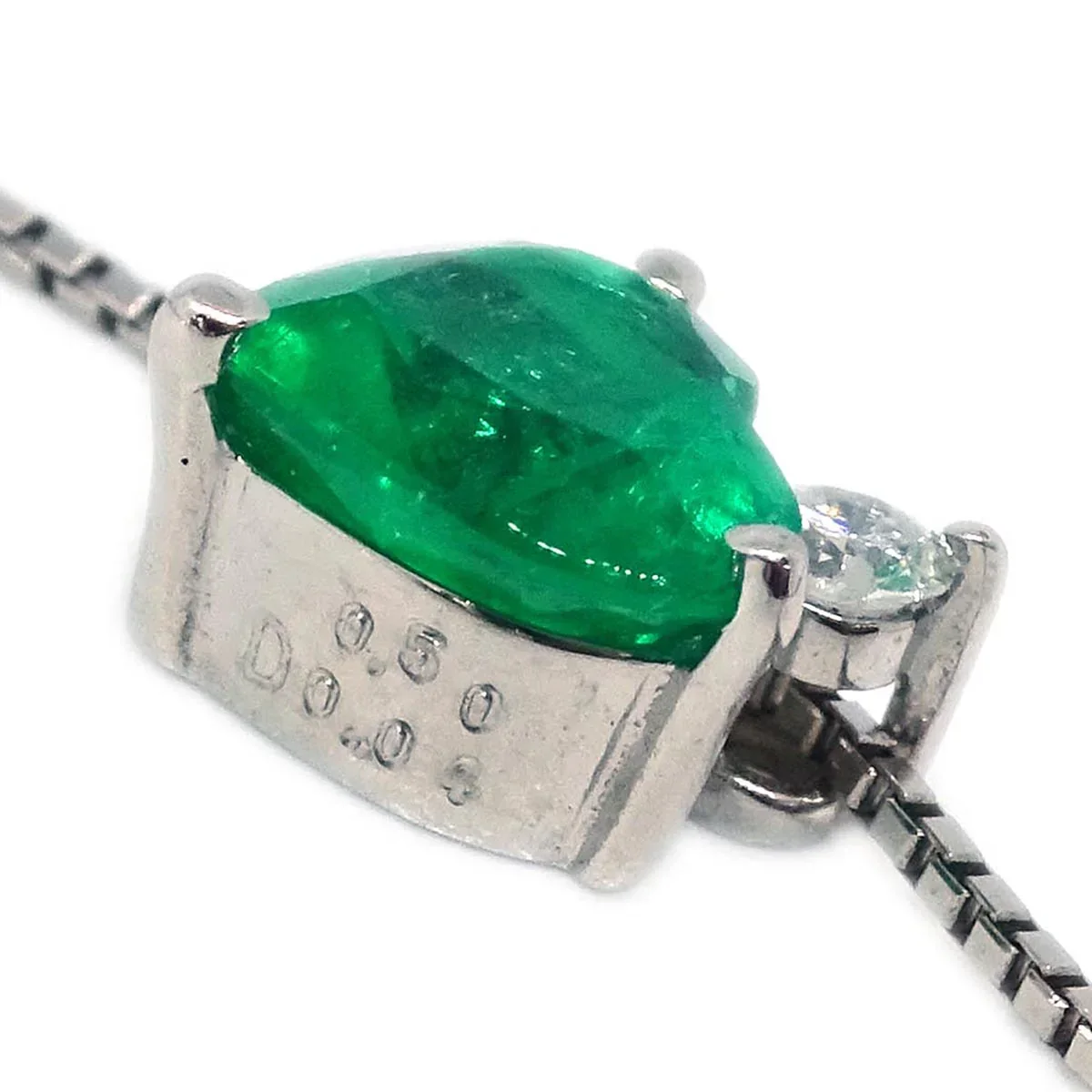 Pendant Necklace PT900 PT850 Emerald Diamond - Image 5