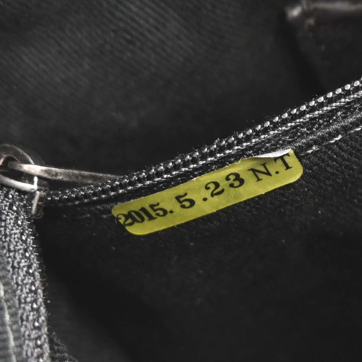 Chanel 2014-2015 Black Calfskin Wild Stitch Chain Tote Bag - Image 9