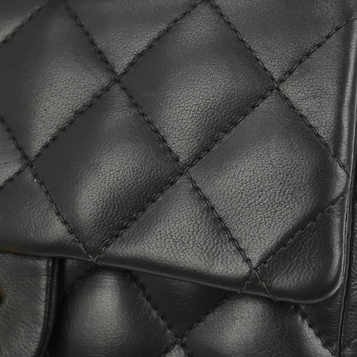 Chanel 2003-2004 Black Lambskin Mini Classic Square Flap Shoulder Bag - Image 4