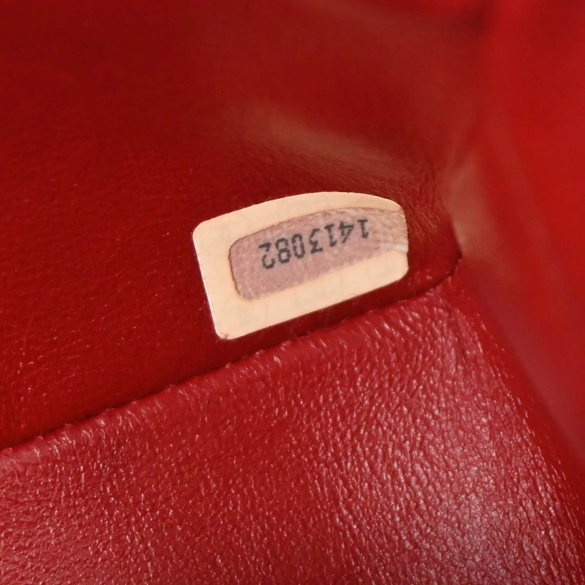 Chanel 1989-1991 Red Lambskin Turnlock Mini Full Flap Shoulder Bag - Image 10