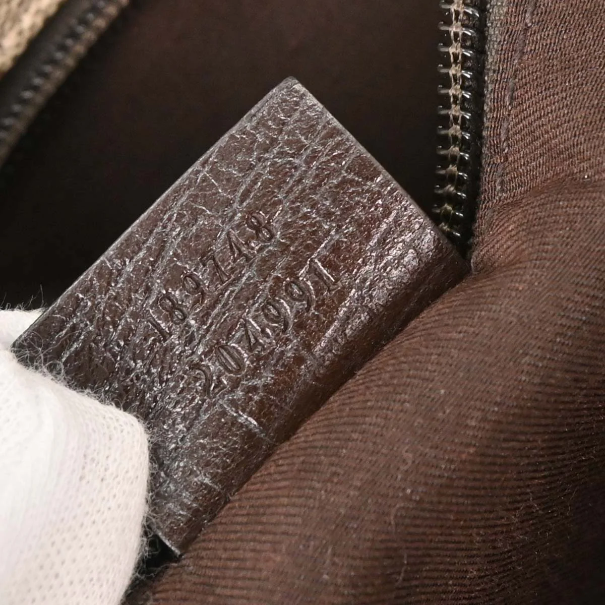 Gucci Beige PVC GG Shoulder Bag - Image 10
