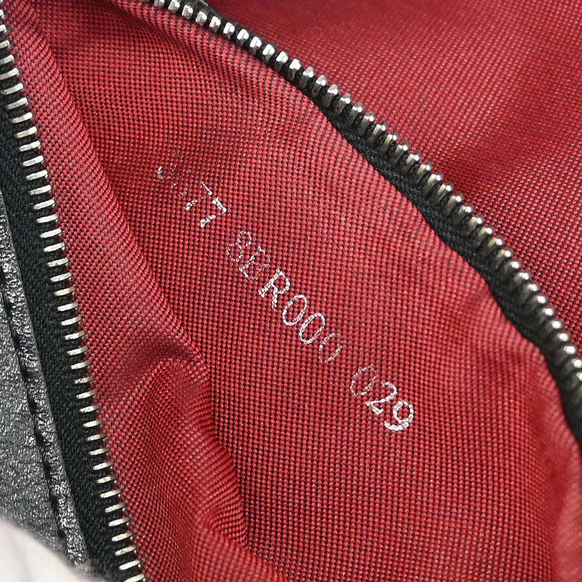 Fendi Red Zucchino Baguette Handbag - Image 10