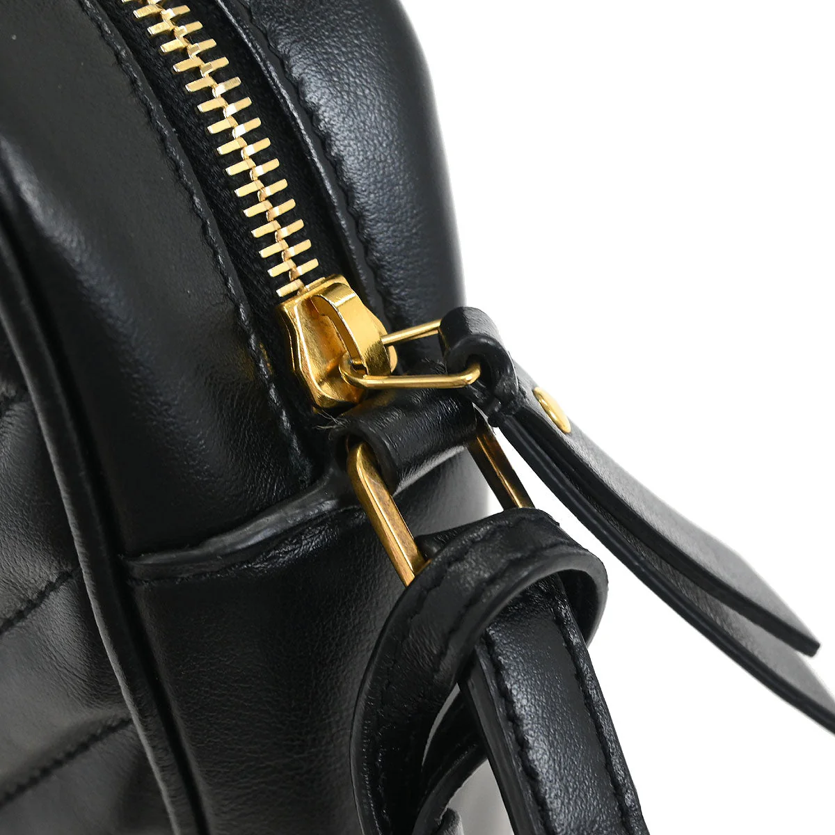 Saint Laurent Black Lou Shoulder Bag - Image 5