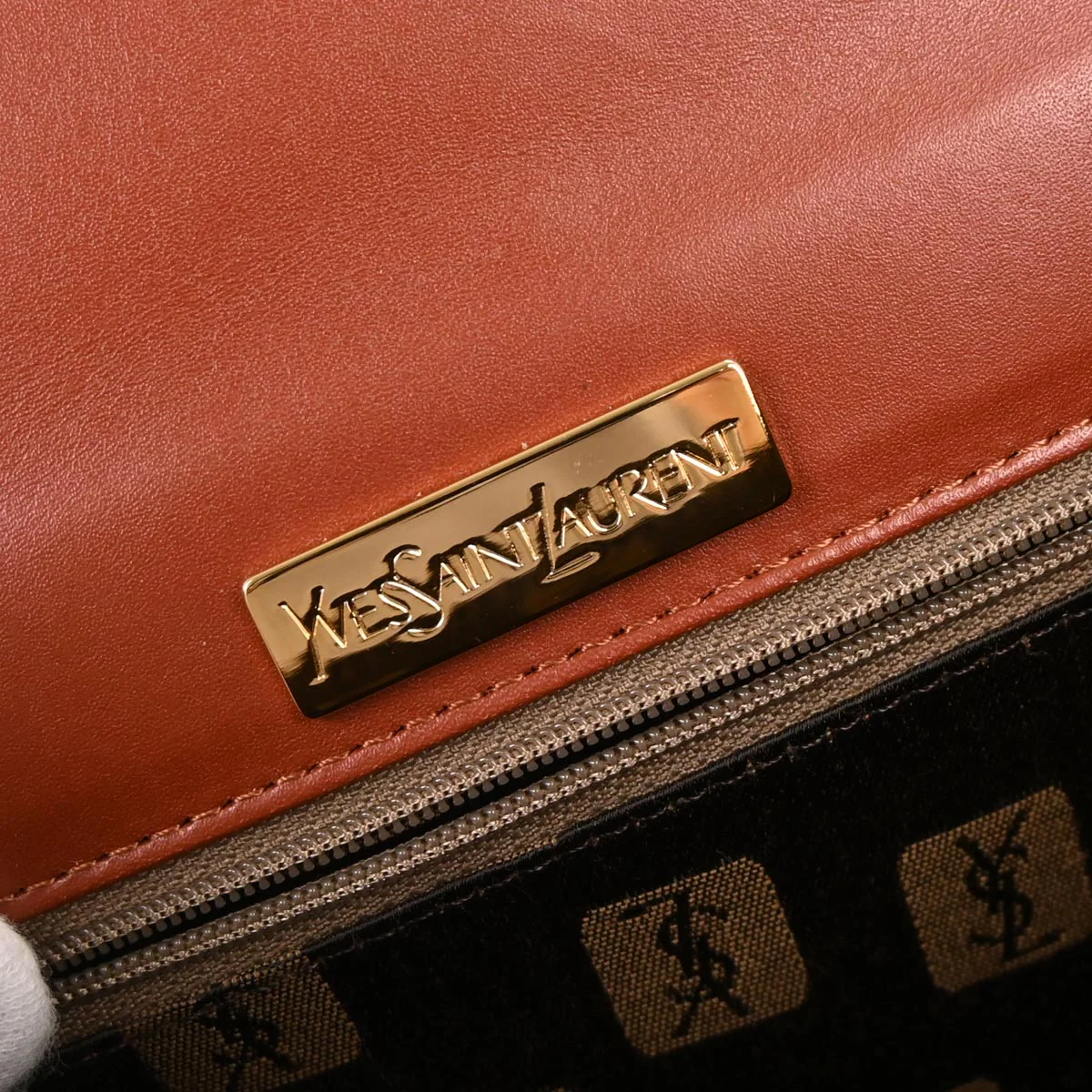 Yves Saint Laurent * Brown Leather Handbag - Image 10