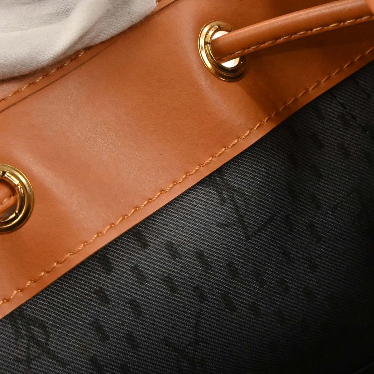 Yves Saint Laurent Black Canvas Shoulder Bag - Image 10