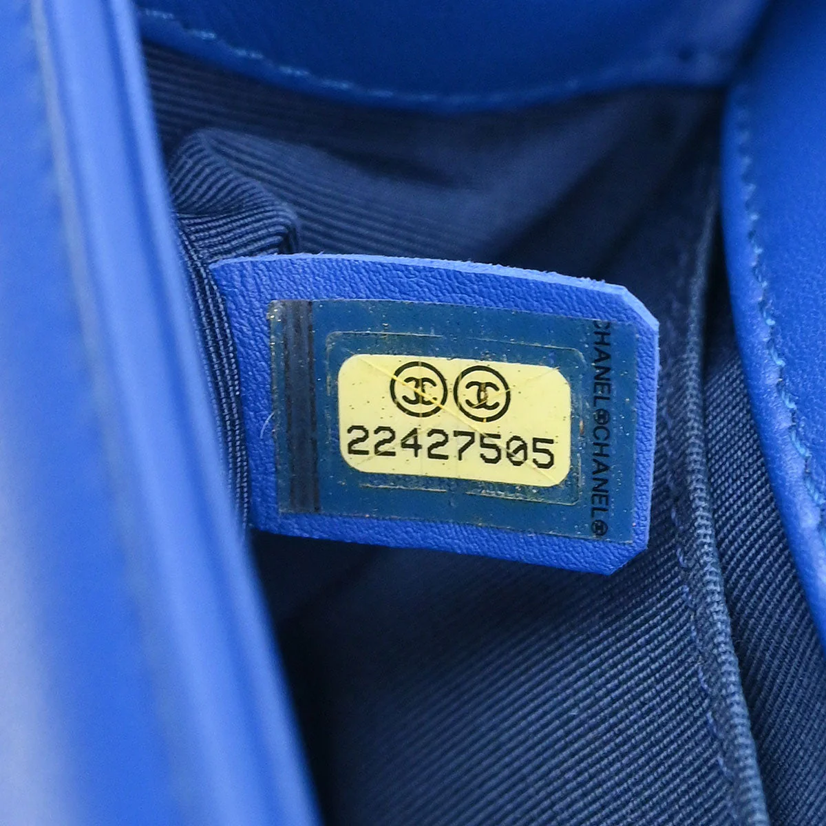 Boy Chanel 2016-2017 Blue Lambskin Chevron Small Chain Shoulder Bag - Image 10