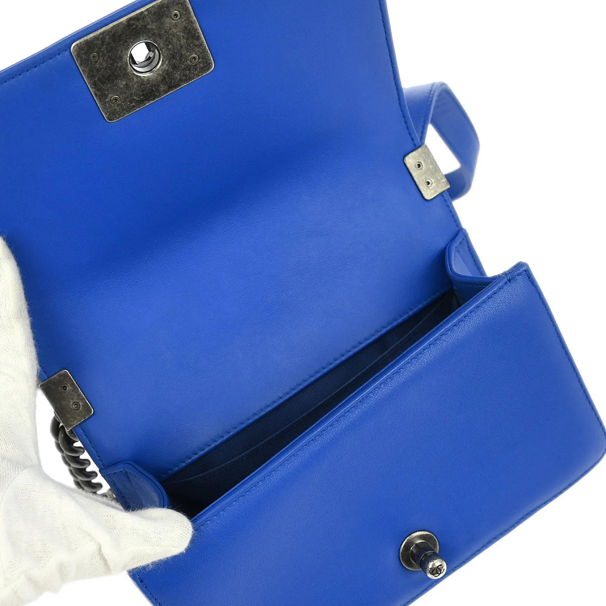 Boy Chanel 2016-2017 Blue Lambskin Chevron Small Chain Shoulder Bag - Image 7