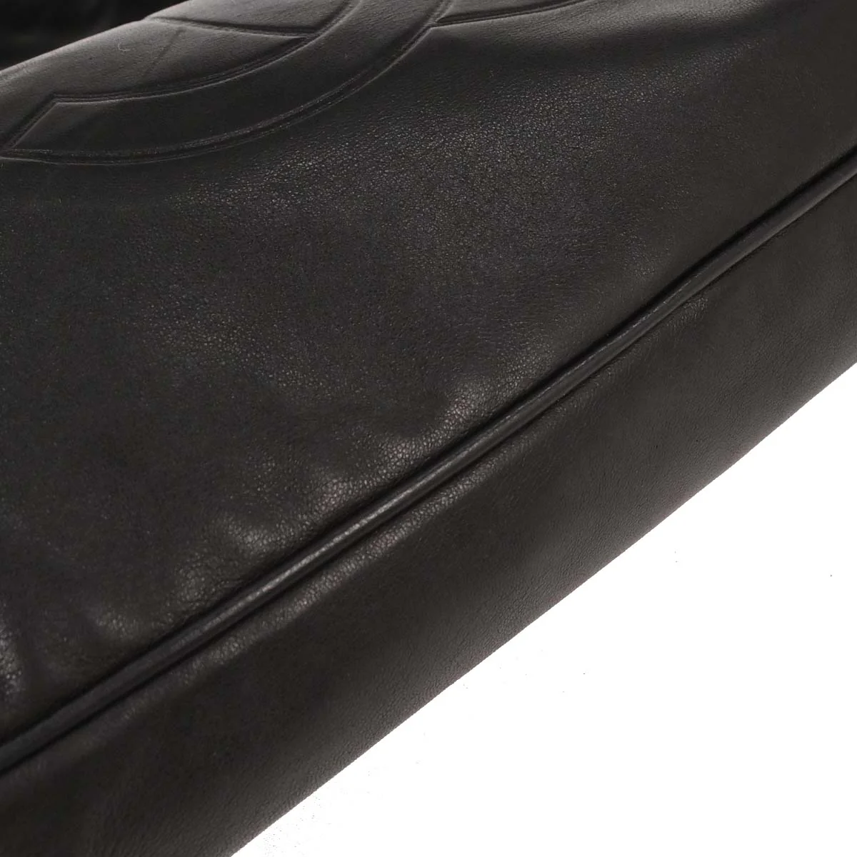 Chanel Black Lambskin Kiss Lock Handbag - Image 7