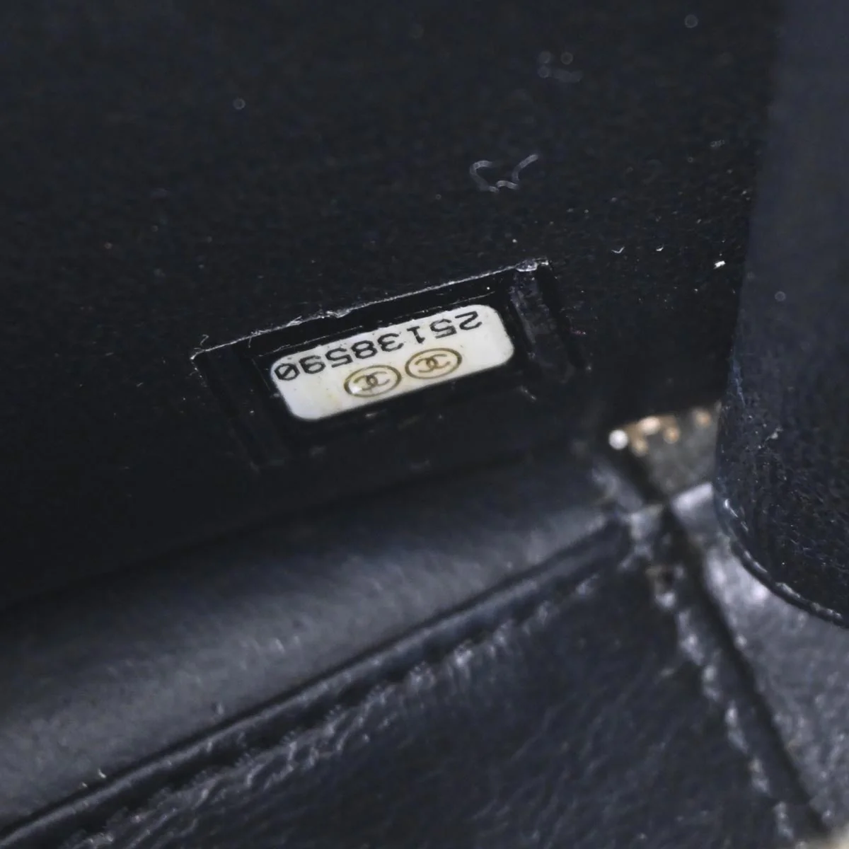Chanel 2018 Black Caviar Filigree 2way Shoulder Vanity Handbag - Image 9