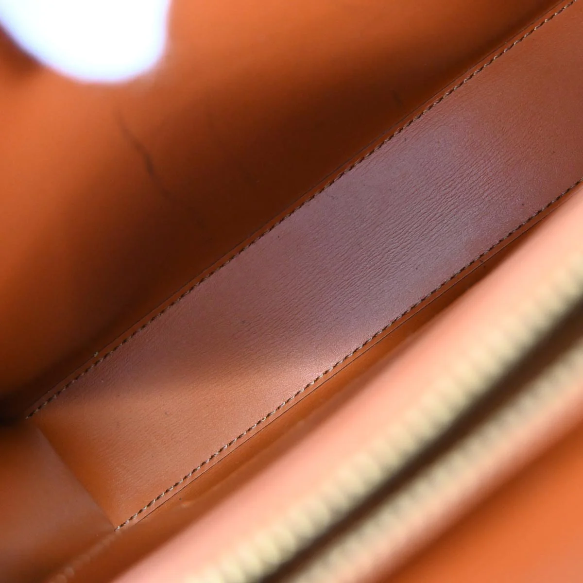 Louis Vuitton 1995 Brown Epi Malesherbes Handbag M52373 - Image 7