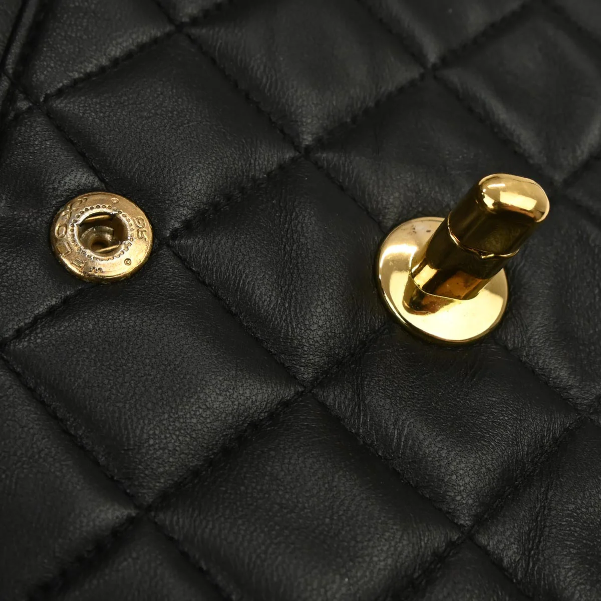 Chanel 1991-1994 Black Lambskin Small Classic Double Flap Shoulder Bag - Image 6