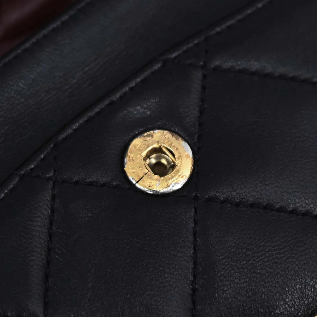 Chanel 1994-1996 Black Lambskin Small Classic Double Flap Shoulder Bag - Image 7