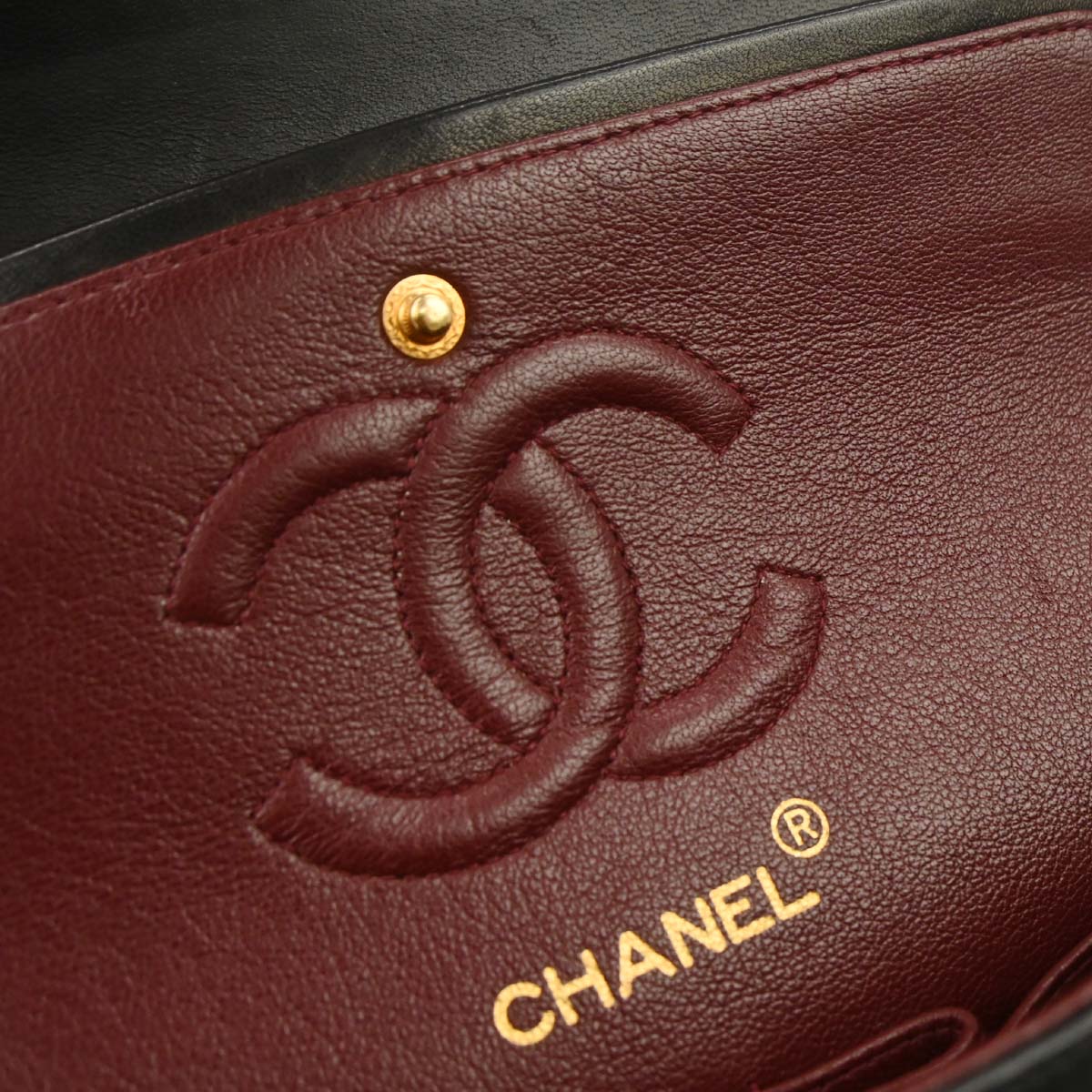 Chanel 1994-1996 Black Lambskin Small Classic Double Flap Shoulder Bag - Image 8