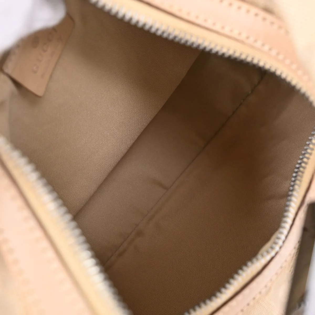 Gucci Beige Canvas GG Handbag - Image 8