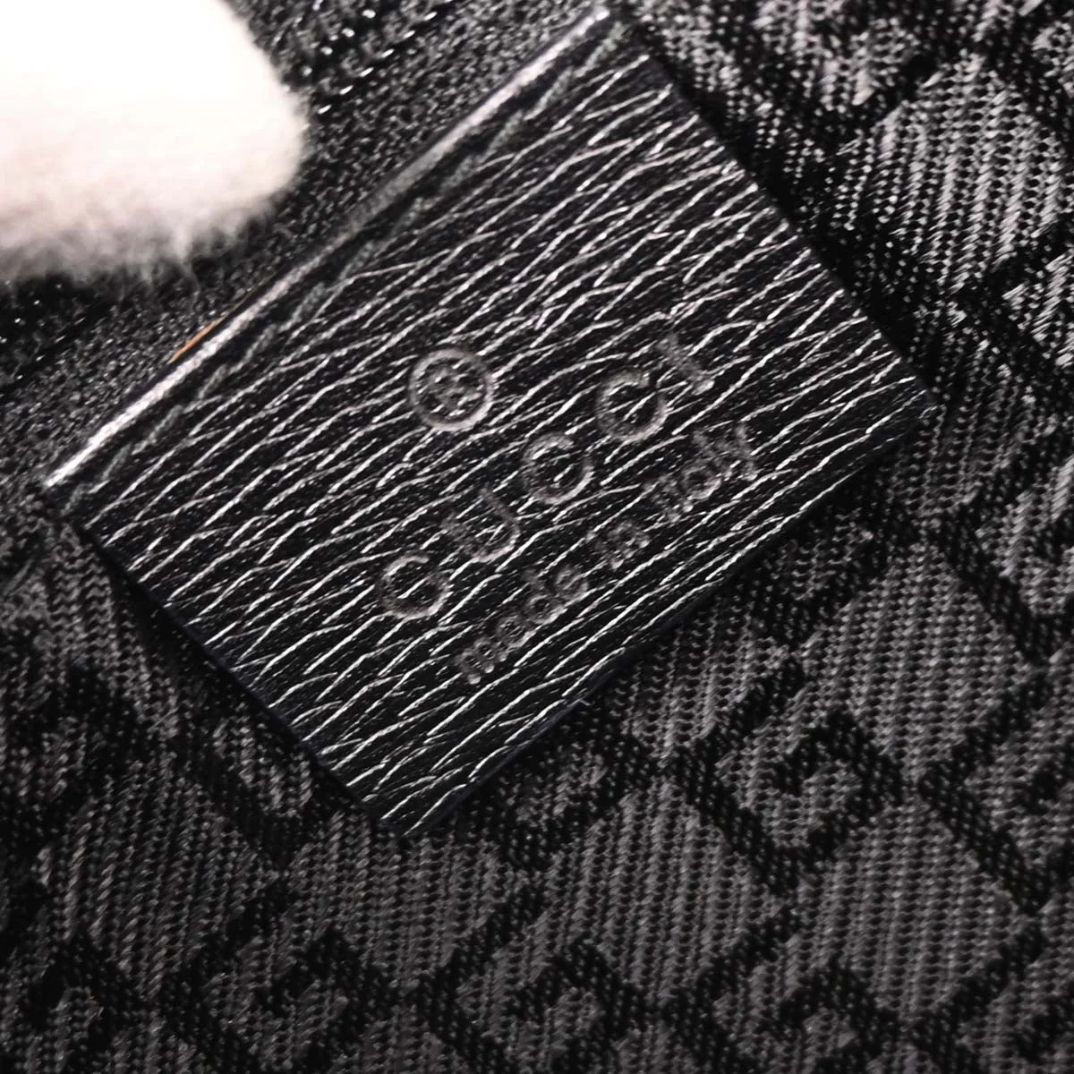 Gucci Black Leather Bamboo Handbag - Image 9