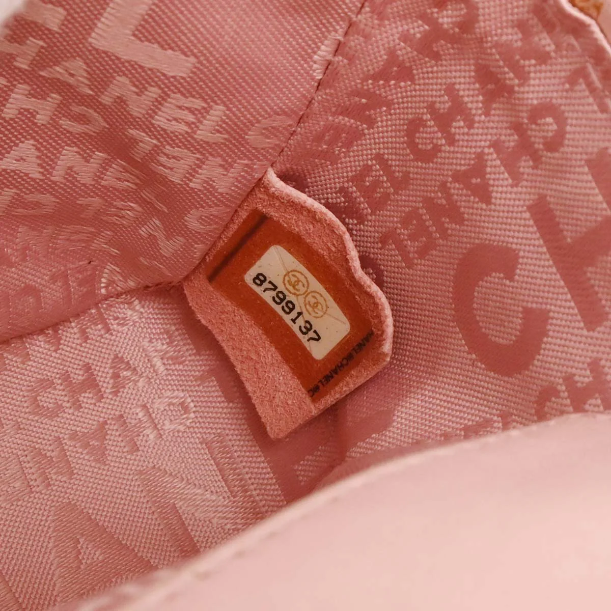 Chanel 2003-2004 Pink Lambskin Choco Bar Handbag - Image 10