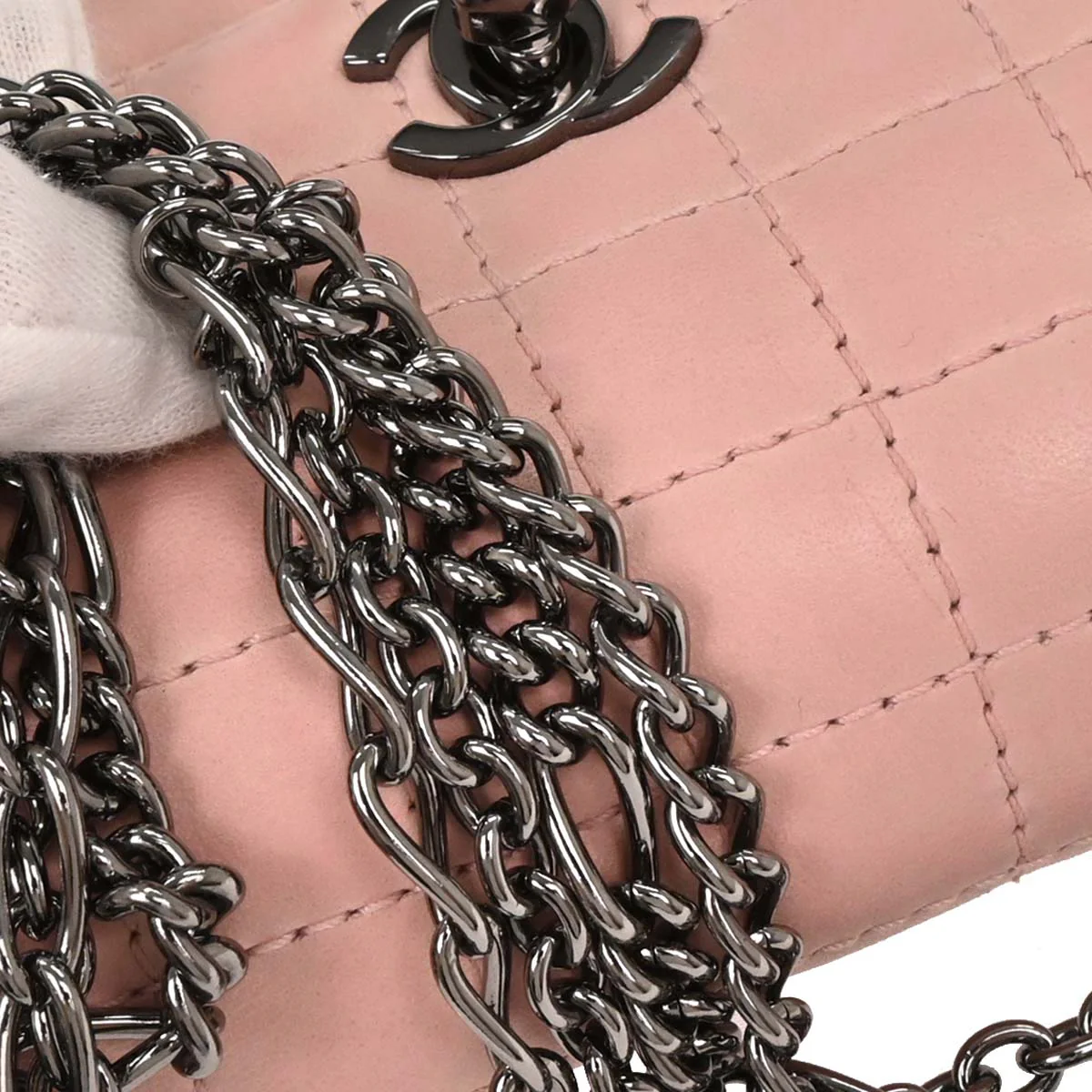 Chanel 2003-2004 Pink Lambskin Choco Bar Handbag - Image 3