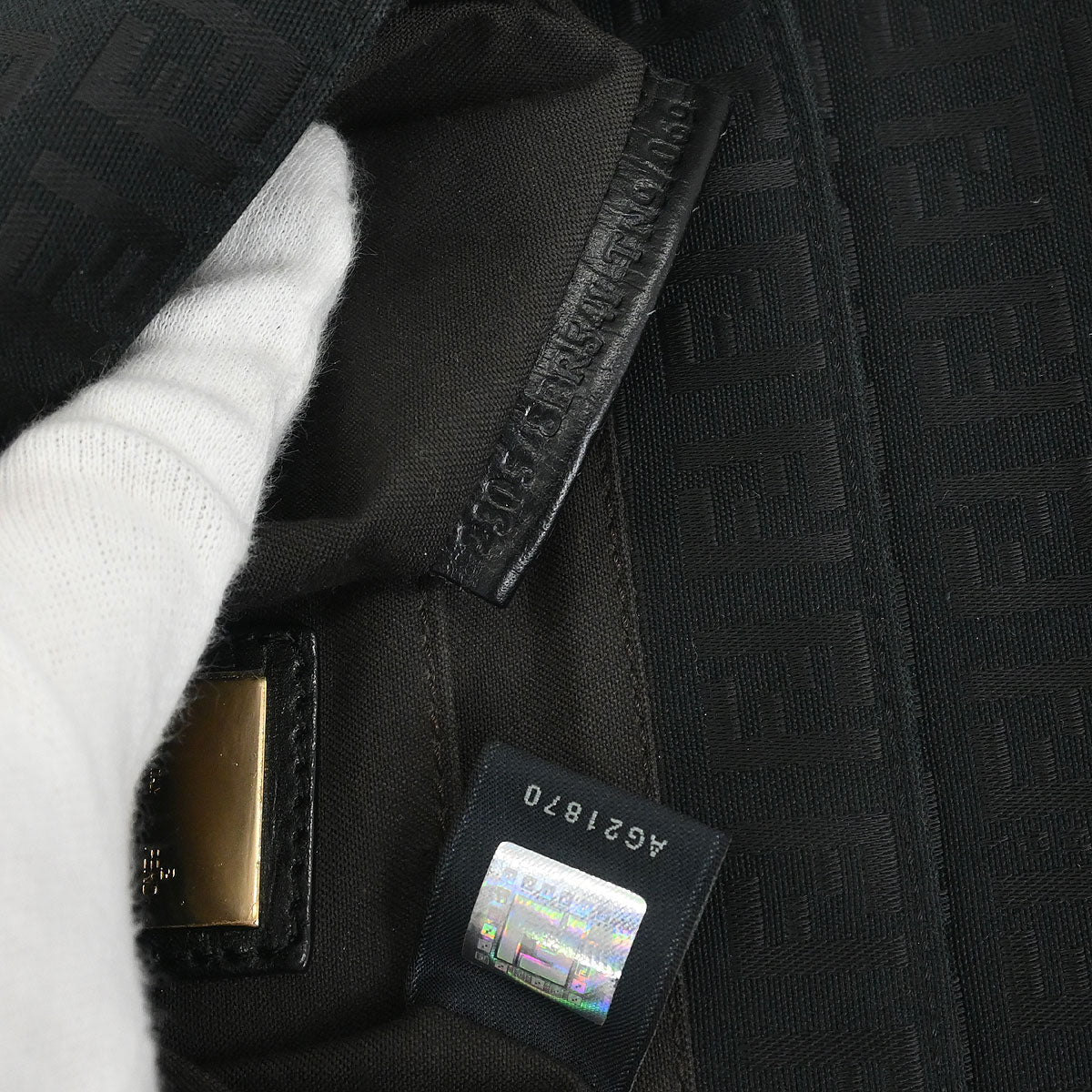 Fendi Black Zucchino Shoulder Bag - Image 10