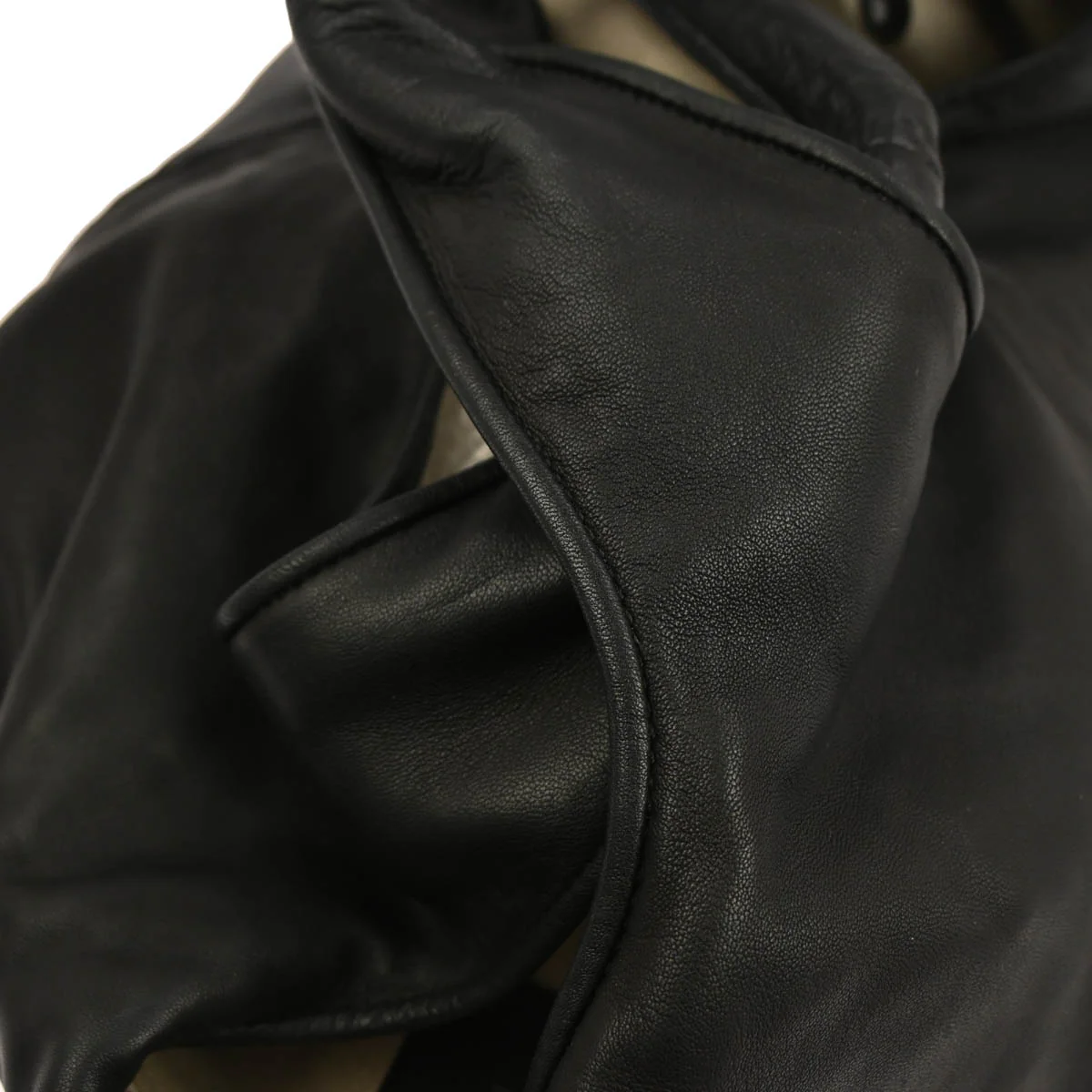 Loewe Black Leather Carrier GM Tote Handbag - Image 3