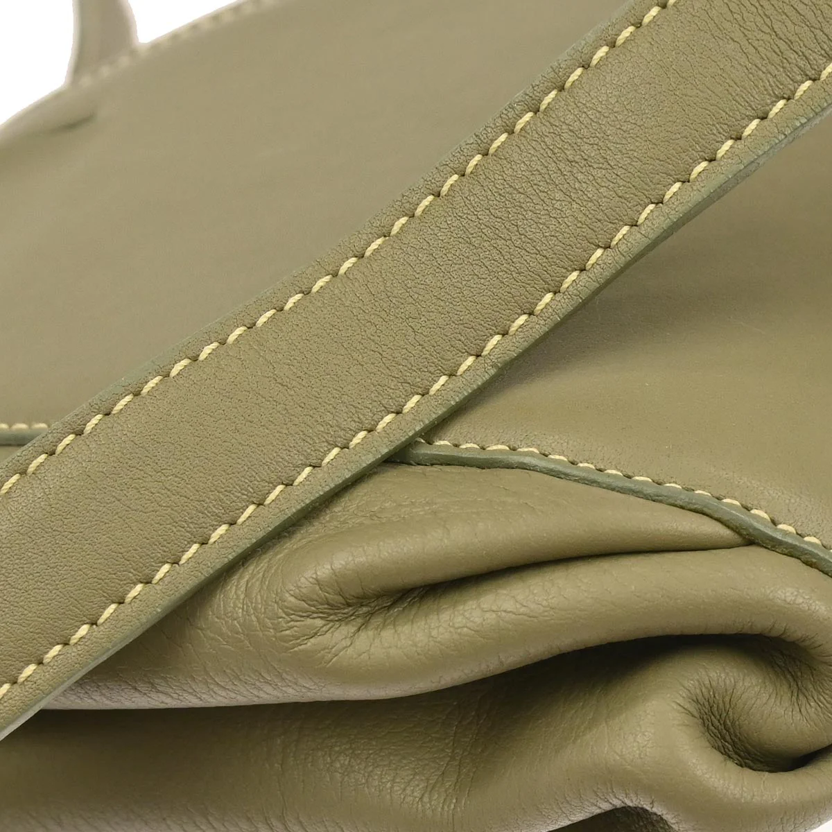 Loewe Khaki Leather Drawstring Shoulder Bag - Image 3