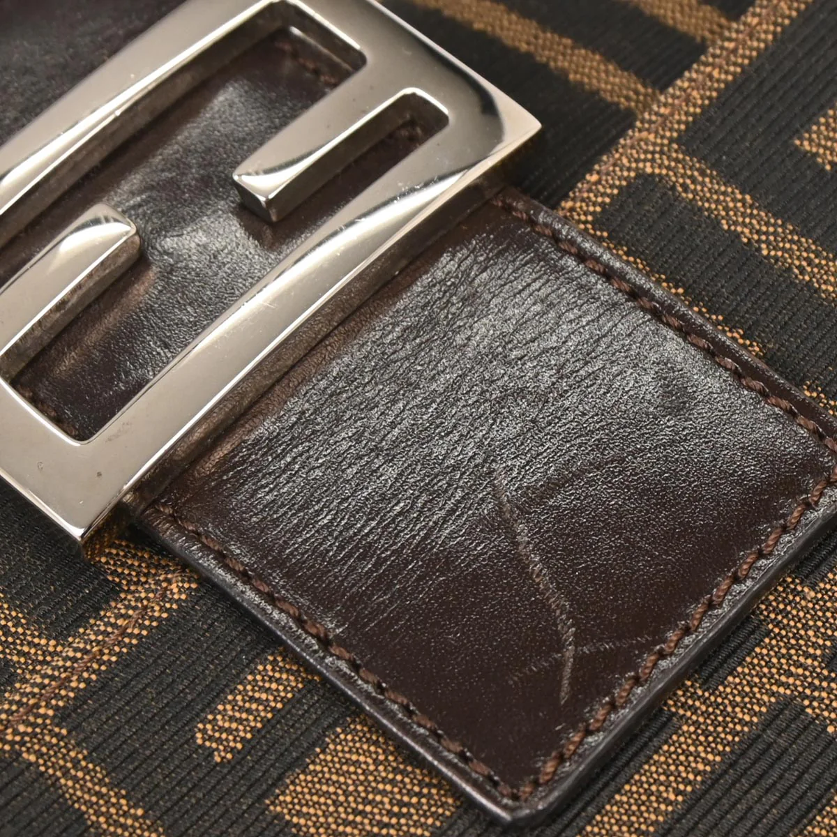 Fendi Brown Zucca Baguette Handbag - Image 3