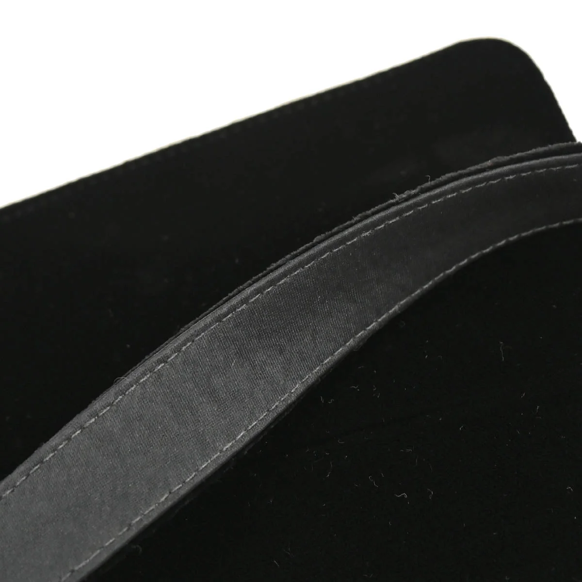 Chanel 1997-1999 Black Velvet Double Sided Turnlock Handbag - Image 7