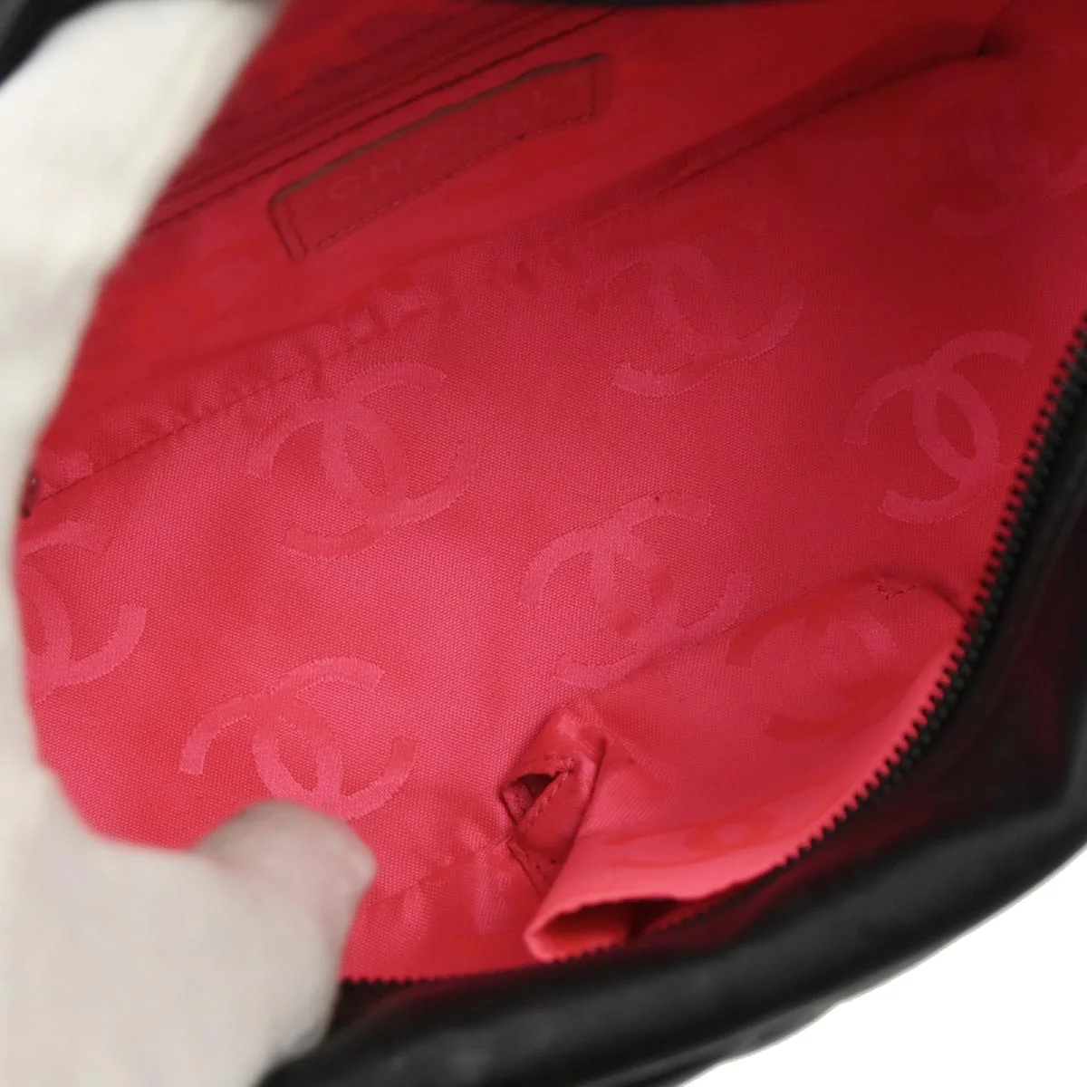 Chanel Black Calfskin Cambon Ligne Handbag - Image 7