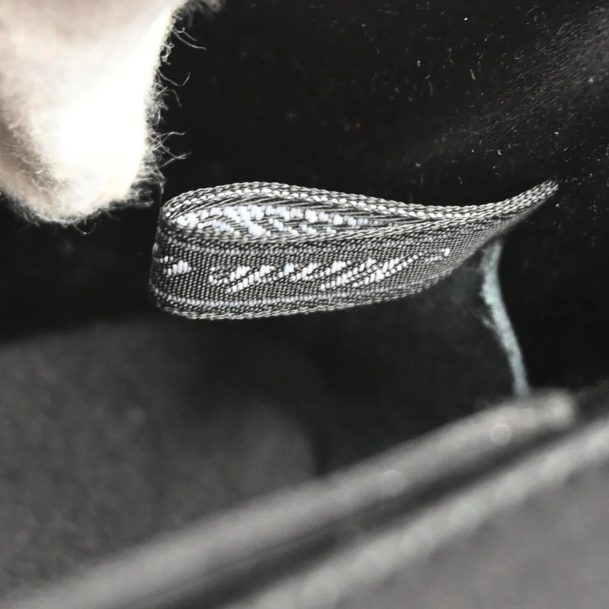 Chanel Black Satin Camelia Single Chain Shoulder Bag - Image 9
