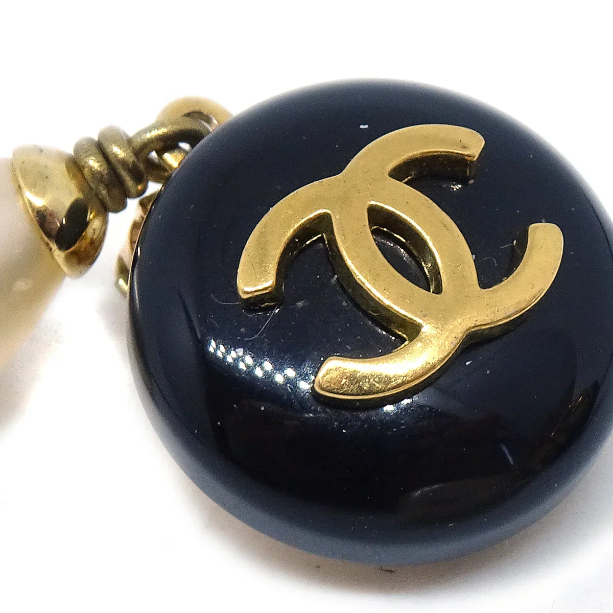 Chanel 1995 CC Black & Faux Teardrop Pearl Dangle Earrings - Image 3