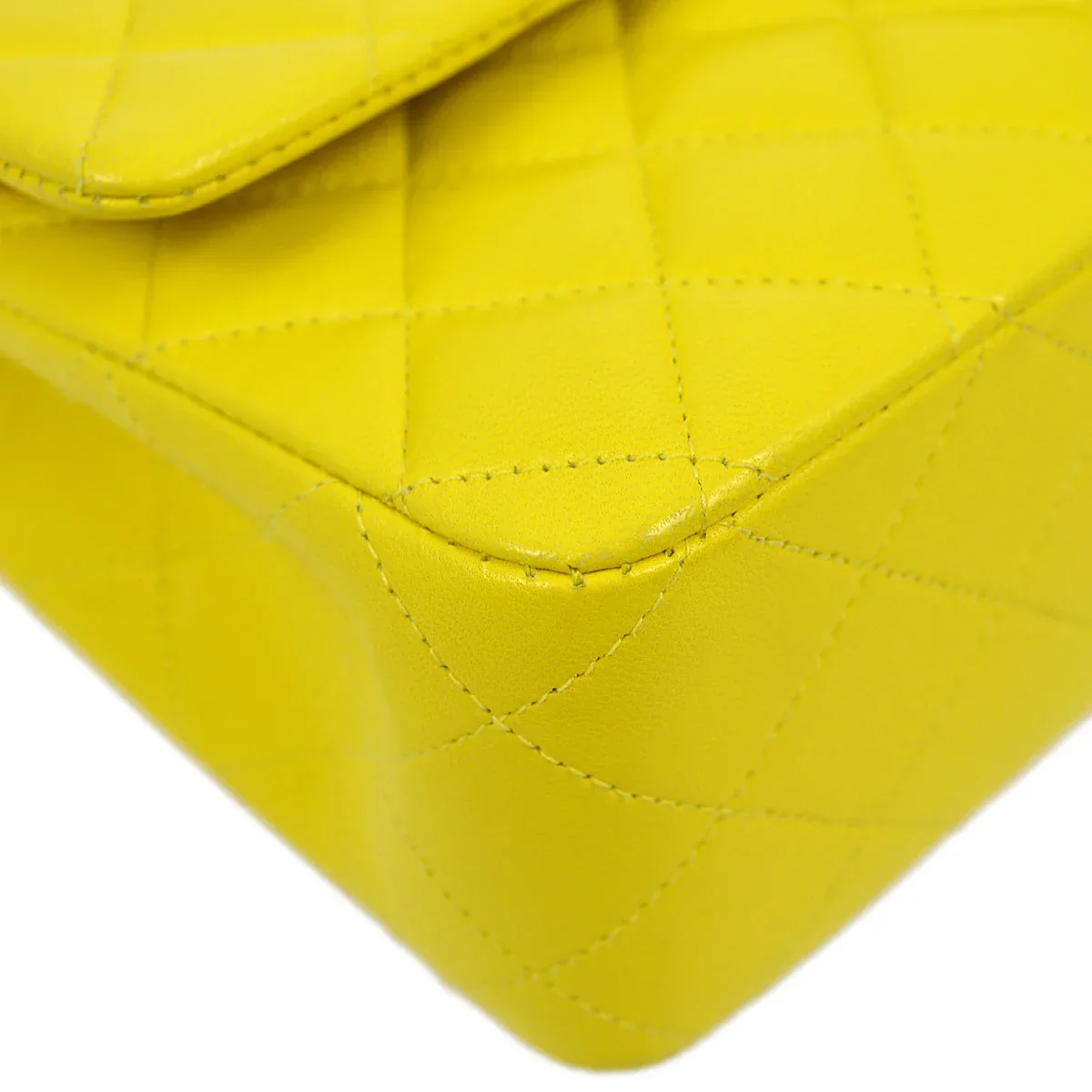 Chanel * 2000-2001 Yellow Lambskin Medium Classic Double Flap Bag - Image 3