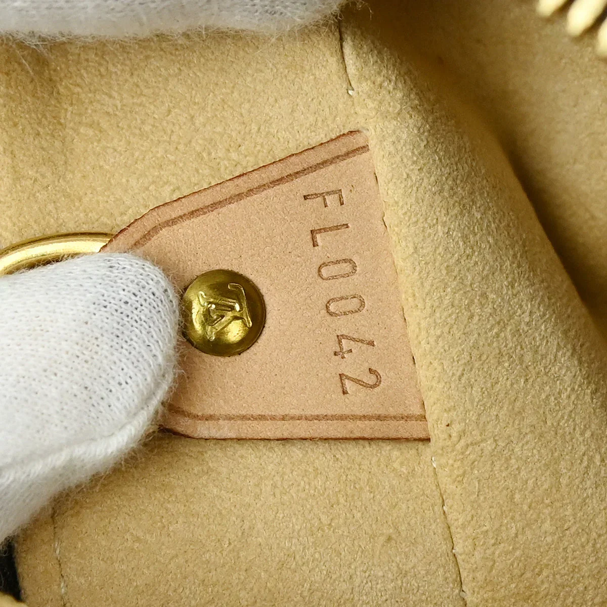 Louis Vuitton 2002 Monogram Cite GM Handbag M51181 - Image 10