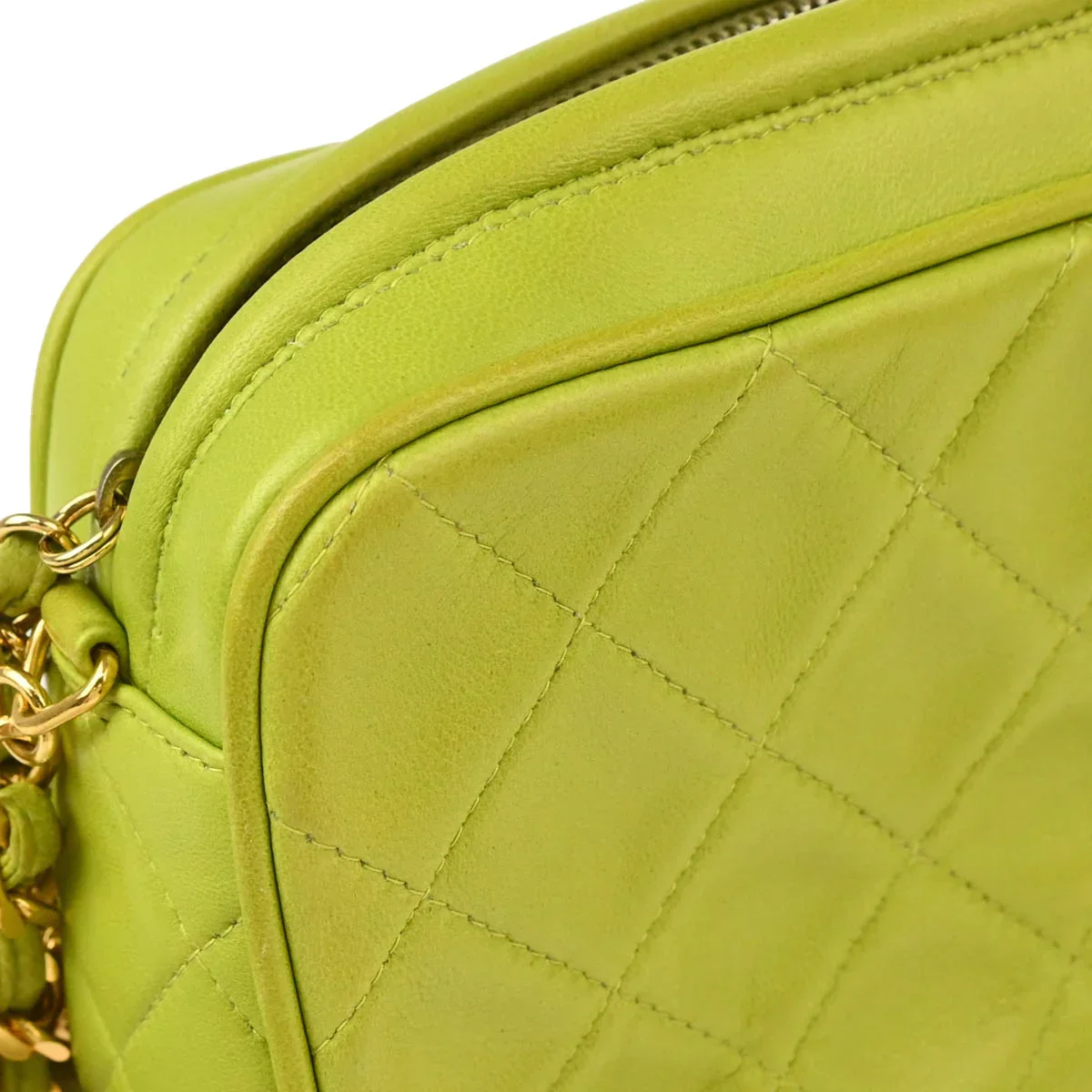 Chanel 1994-1996 Light Green Lambskin Camera Bag Mini - Image 7