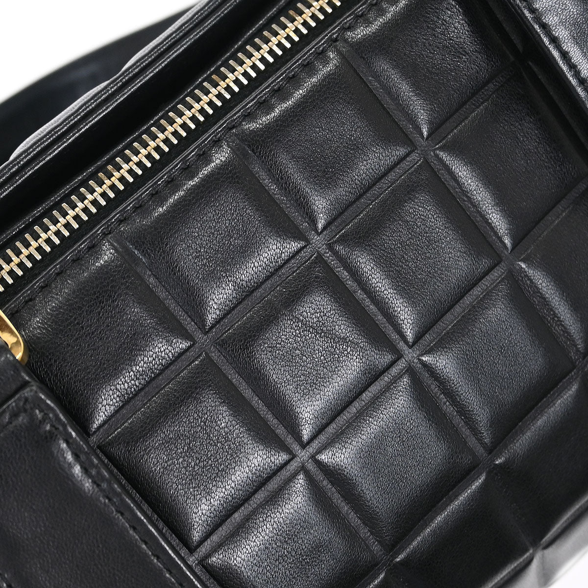 Chanel Black Lambskin Choco Bar Handbag - Image 6