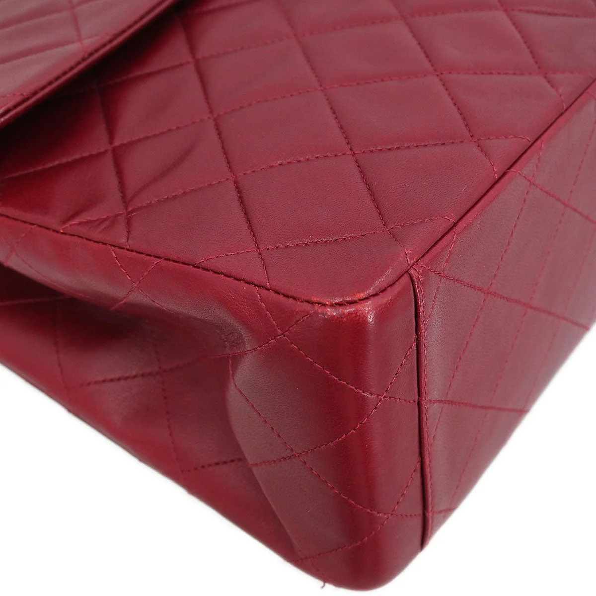 Chanel 1991-1994 Bordeaux Lambskin Maxi Classic Flap Shoulder Bag - Image 4