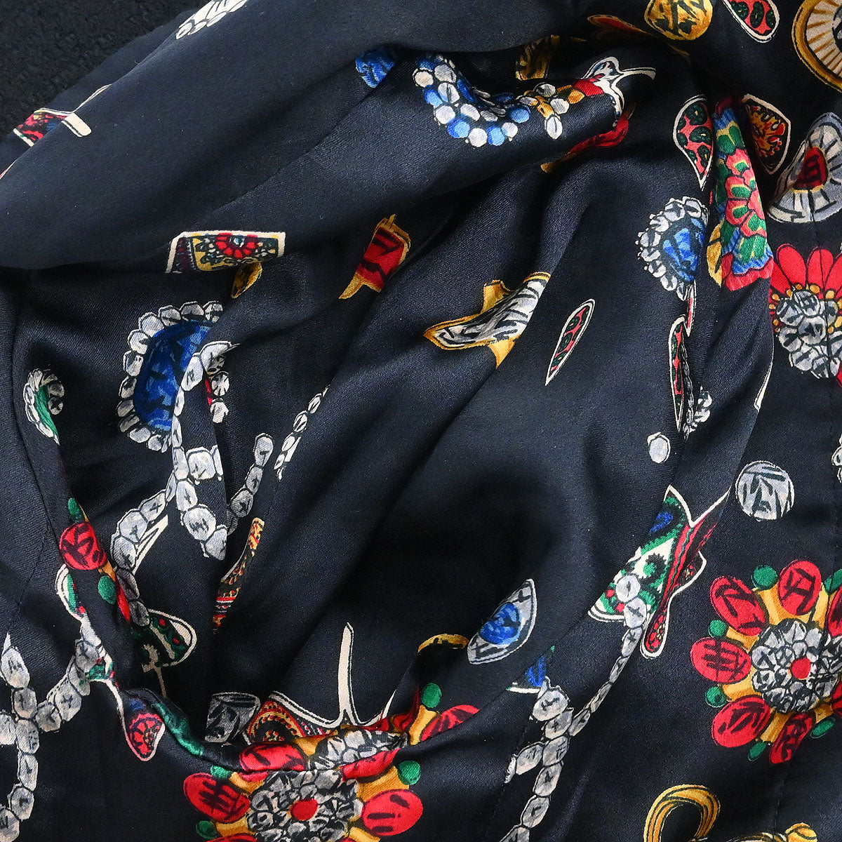 Chanel 1990-1991 Setup Suit Jacket Skirt Black #42 - Image 8