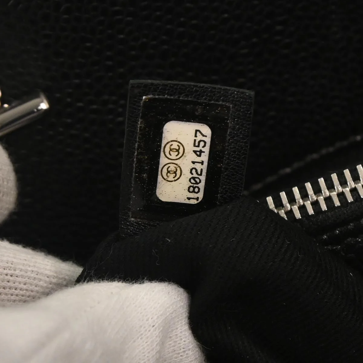 Chanel 2013-2014 Black Caviar Timeless CC Chain Tote Bag - Image 10